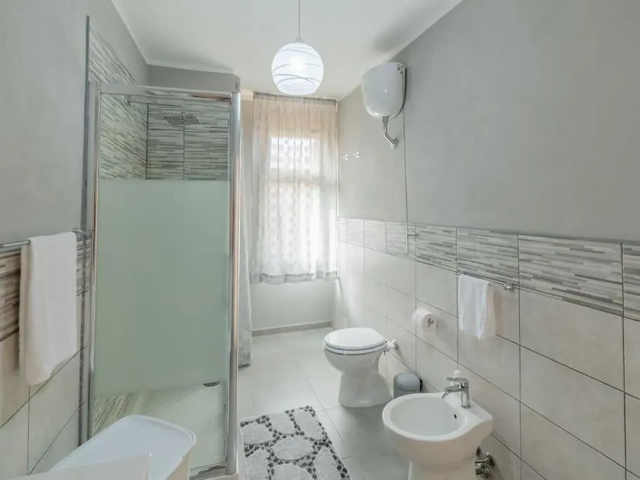 Casa Vacanze La Dolce Vita Mandra Capreria 0*,  Italy